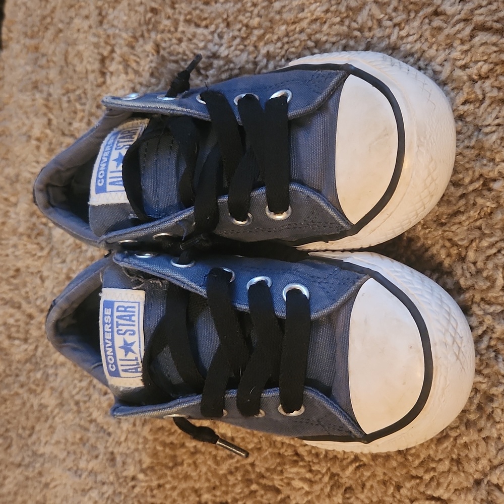 Kids chucks